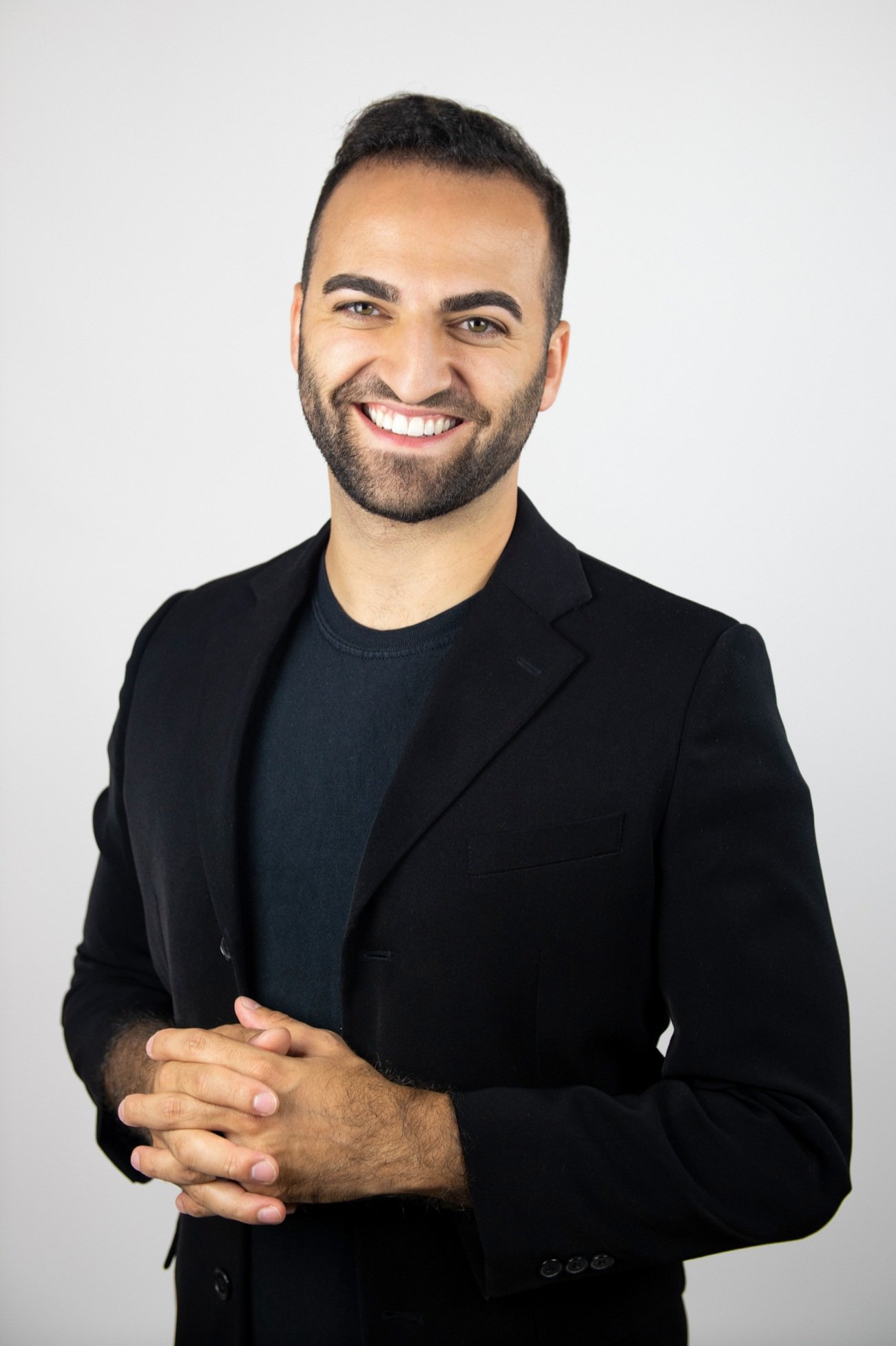 Tony Martinez, the photographer behind TM Headshots
